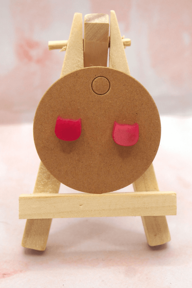 Clou d&#039;oreille &quot;Chat&quot;